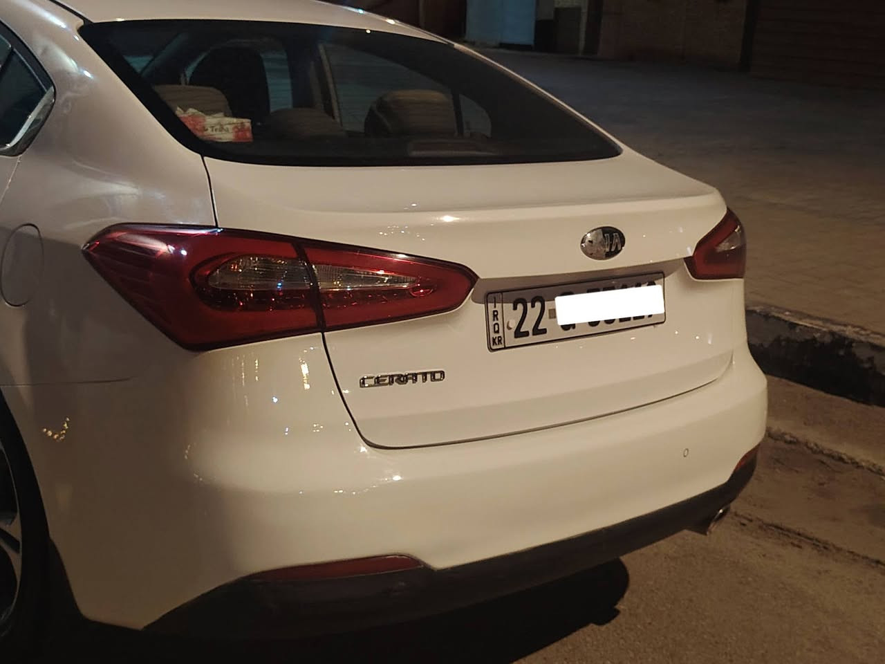 السلام عليكم
.#سيراتو ١٤  مكفول 
   للبيع سيراتو موديل ١٤ خليجي فول مواصفات عد البصمه  
 كير تبريد حداديه تخم تاير سنويه جديد رقم الدولي مكفول من كلشي  صبغ دعاميه جماليه  
والباقي مكفول
 حلوه السياره جاهزه من كلشي
السعر ١٢٩
النجف الاشرف
تفاصيل أكثر  ***********
