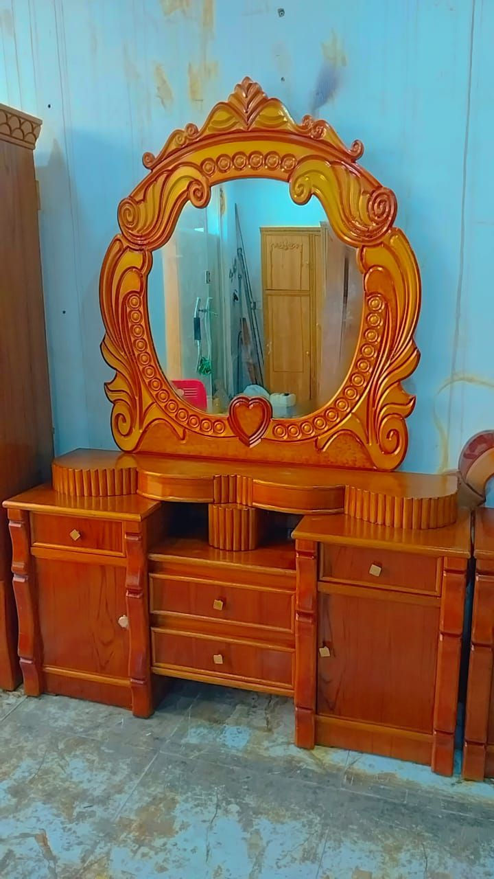 السلام عليكم
غرفه صاج خشب عراقي تصميم تركي حطاطه 
العنوان شهربان متوفر توصيل


**إذا كنت صاحب هذا الإعلان وتريد حذفه لأي سبب، رجاءا أرسل رسالة إلى الدعم الفني**