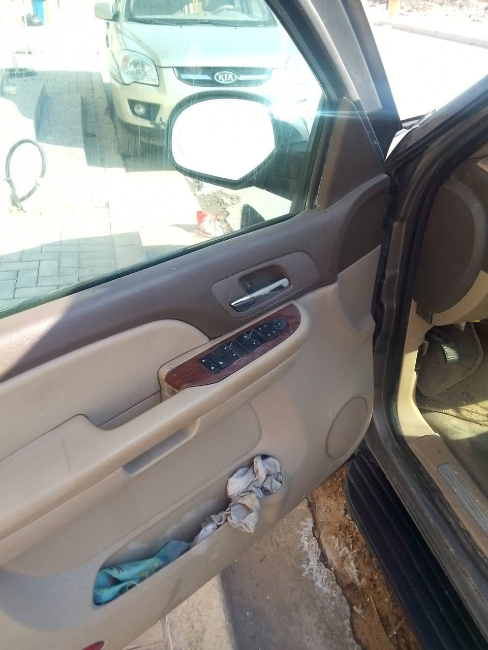 سلام عليكم يوكن سته برغي موديل ٧ اجره رقم انكليزي كير مكينه جدد اكسنت طايف حداديه جديده السياره خير من الله سنويه ٣٠مجدده مصفره غرامات وهيه السعر ١٢٥بيع مستعجل ت ***********
