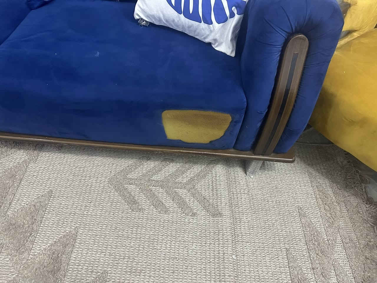 تخم تركي درجه اولى يصير سرير عشر مقاعد 
فقط حرق بسبب الصوبة بكد كف الايد اريدة ٥٥٠


**إذا كنت صاحب هذا الإعلان وتريد حذفه لأي سبب، رجاءا أرسل رسالة إلى الدعم الفني**