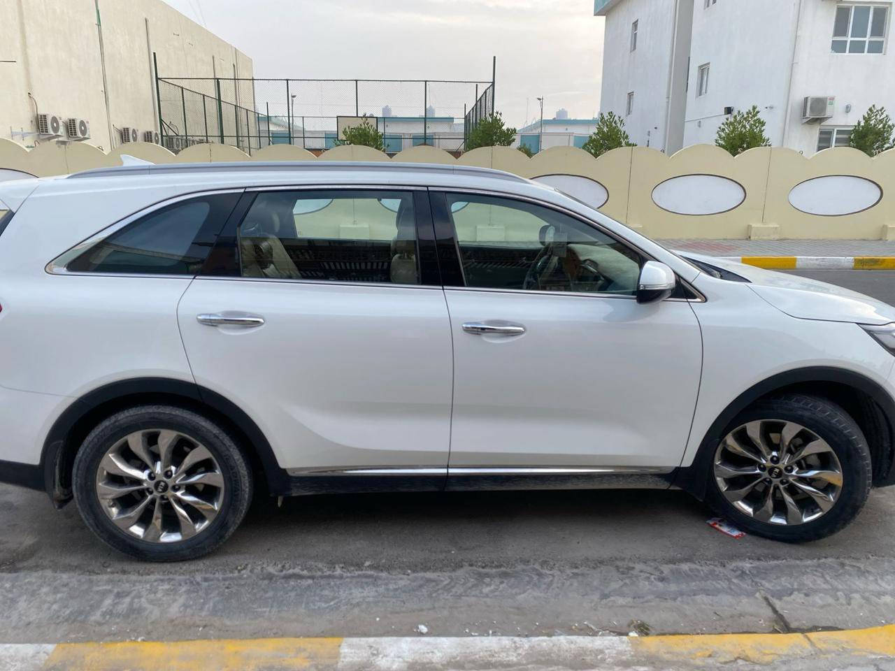 السلام عليكم سورنتو خليجي 6 سلندر موديل 2020 للبيع بصره بسمي سنويه لغايه 2030 رقمها انكليزي للبيع التواصل ع الرقم ***********
ماشية 99 الف
