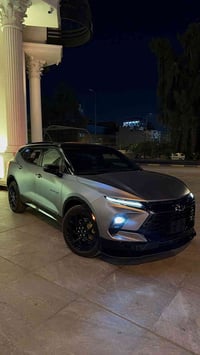 يالله/السلام عليكم عندي شوفرليت بلايزر  (موديل23) فئه(RS)فول 1/1 فقط ن...