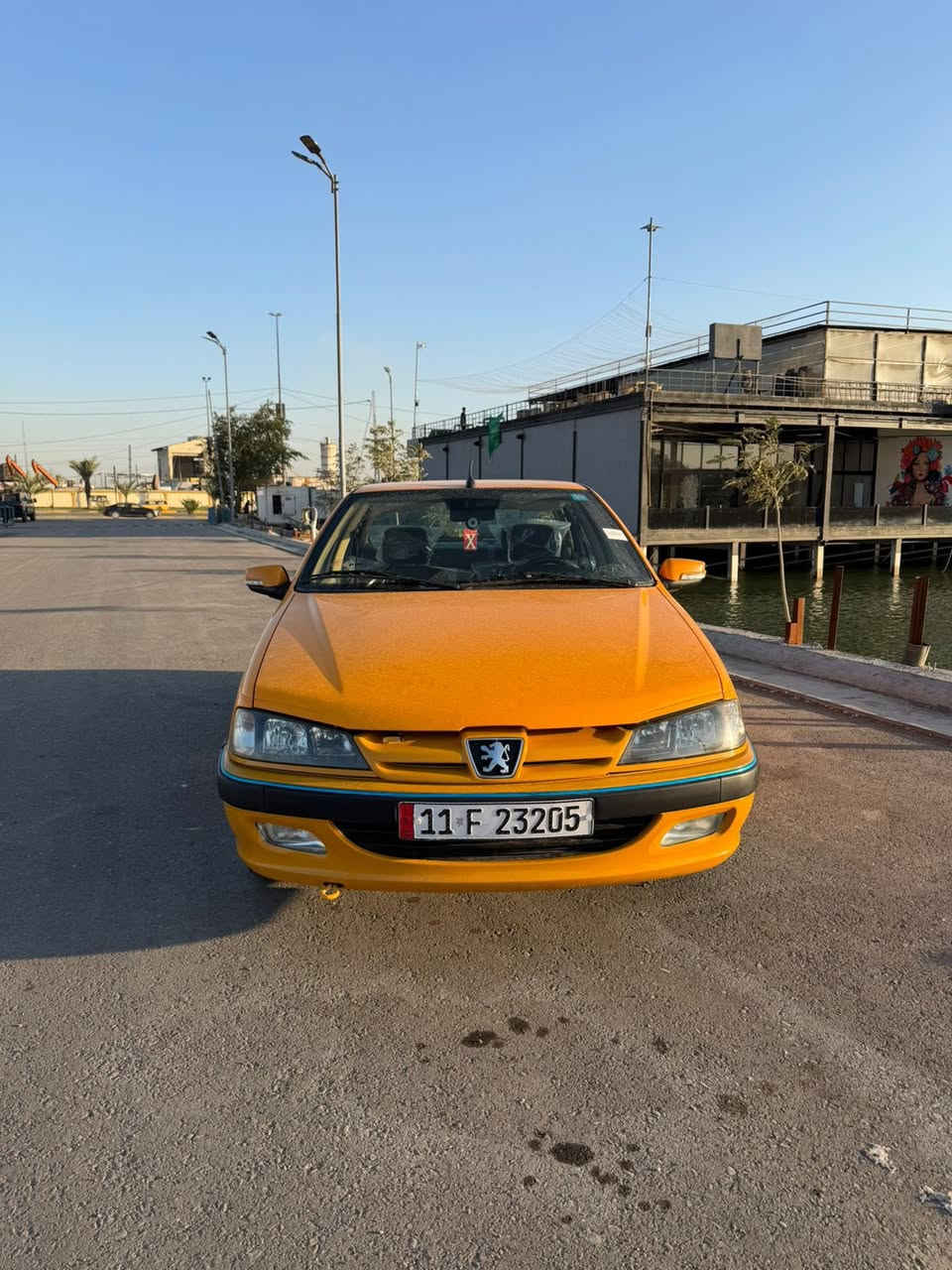 السلام عليكم بيجوبارص موديل 2023 ستلام 2025 سياره مامشي زيرو منضومه غاز كفاله عمامه السياره رقم***********
