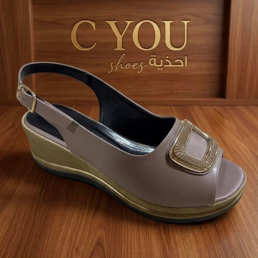حذا كعب طبي فلوريتان الاكثر راحة 
Size 36.37.38.39.40.41
للحجز مراسلة الصفحة او واتساب *********** 
يوجد خدمة توصيل
