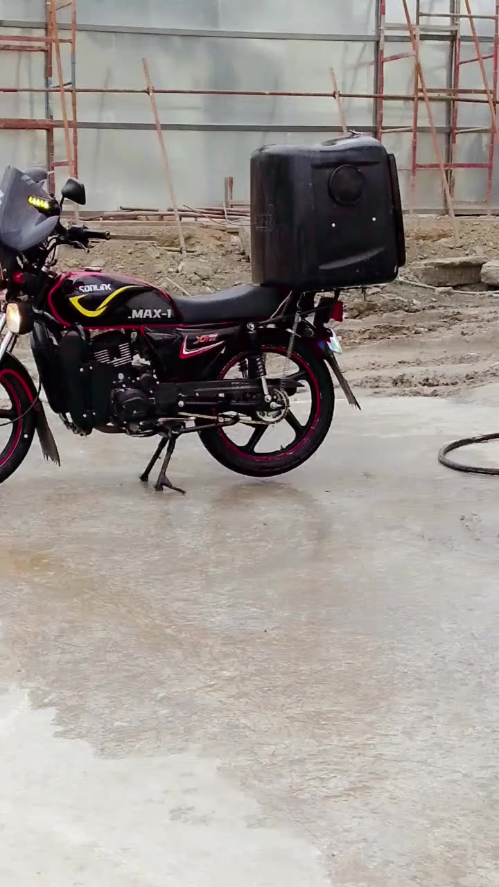 السلام عليكم من رخصه الادمن دراجه سونك ماكس مكينه 150
سونك ماكس نضيفه كلش مديل طالعه 2025

مكفوله 

كلشي ما بيه نقص مكينه ناعمه لا تنقص ولا تبخر 

والنضافه بالواقع احله من الصوره 

السعر 800 او مراوس 

مكان كربلاء قرب سيطره الروضتين 

متواجد فيس


**إذا كنت صاحب هذا الإعلان وتريد حذفه لأي سبب، رجاءا أرسل رسالة إلى الدعم الفني**