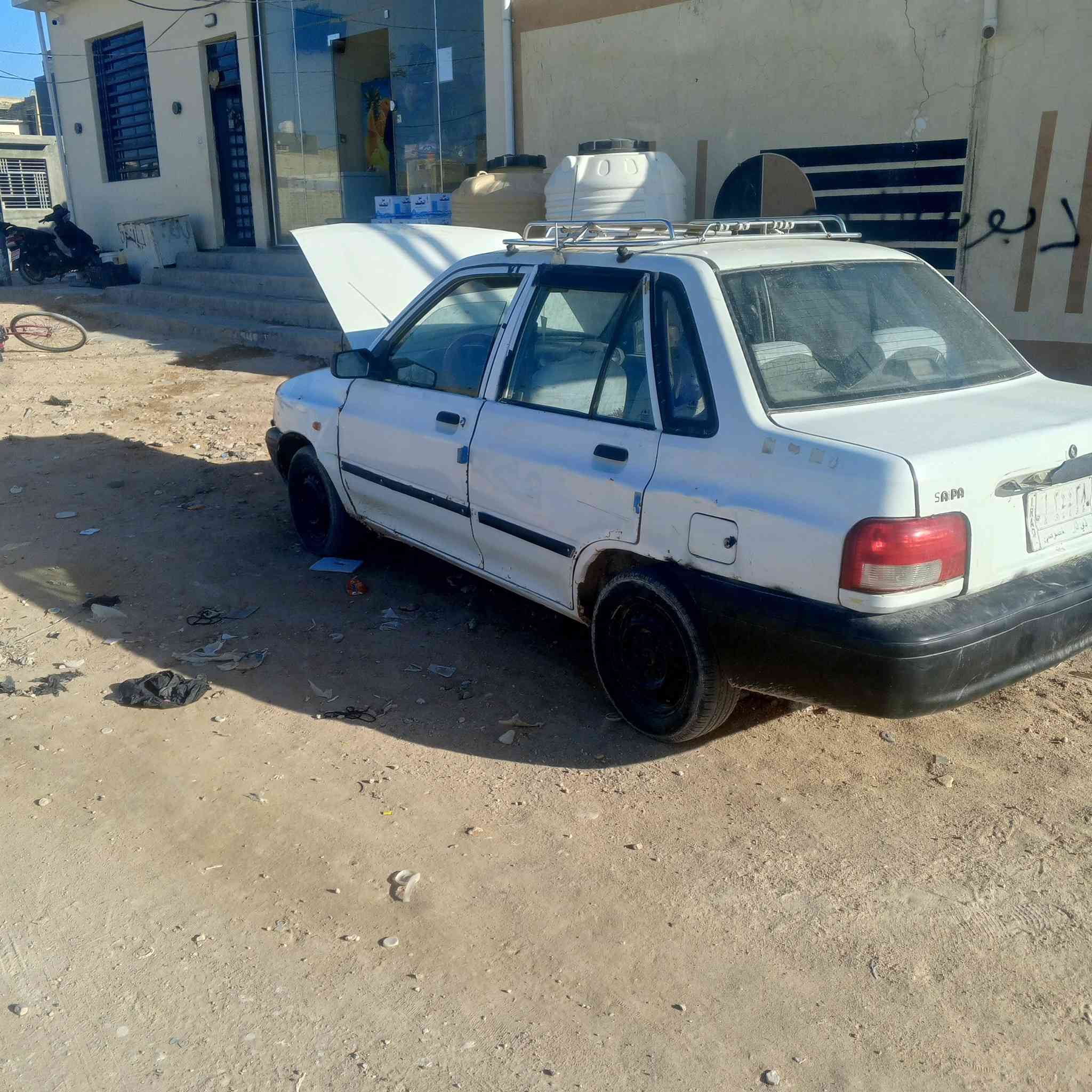 سلام عليكم سايبه 2014
 رمقمه ذي قار مشروع وطني 
سياره جاهزه كهرباياتهه كله شغاله 
السياره نضيفه  بس مكينته بيه خيط بخار 
السعر 20 السكن النجف والرقم ***********
