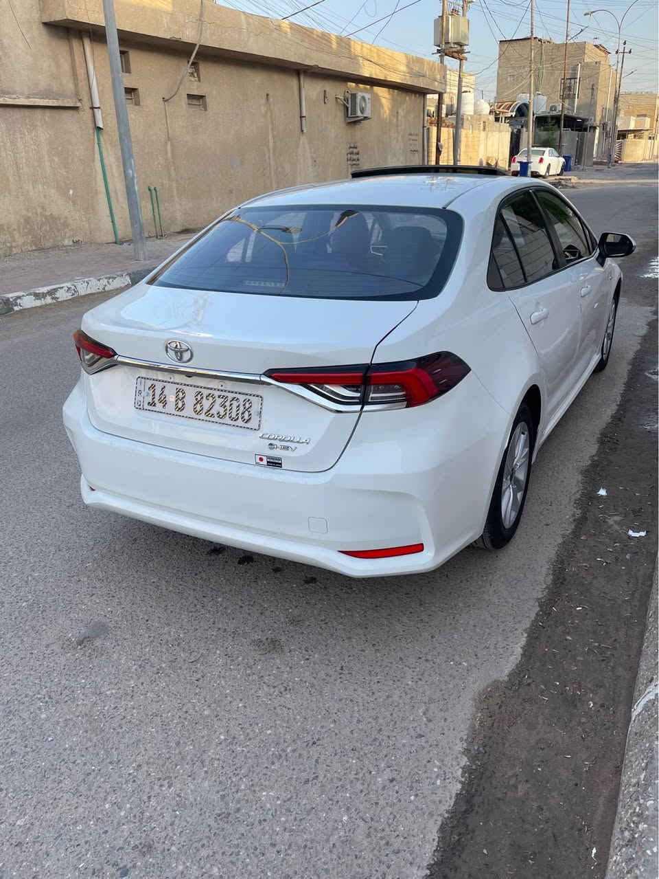 كورلا 2025 ماشيه 10 الاف رقم بصره حره 
كفاله عده صبع بارد السعر 155 
رقمي *********** البصرة, العراق

