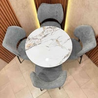 ميز طعام ٤ كرسي • سطح رخام ٨٠سم • دوشمه مخمل