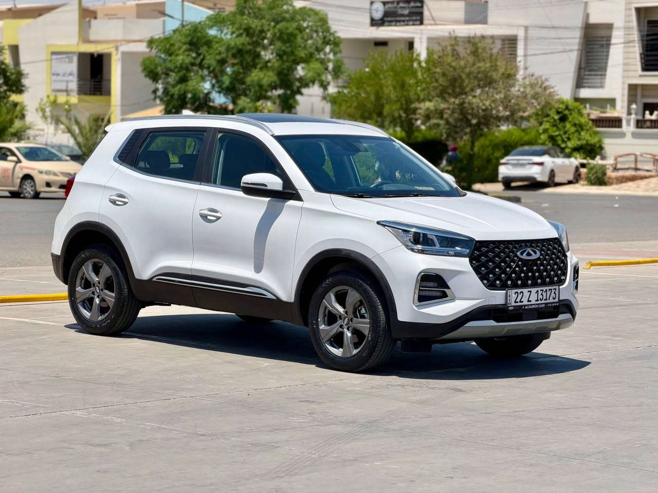 chery tiggo4 pro 2024 شیری تیگۆ4 پرۆ  
 مواسەفات  فولە  سلاید 
 بەسمە تشغیل بسمەی دەرگا شەغال تبرید مرکزی برێک بەسمە ئۆتۆهۆلد گێچ الکترونی دوو مۆدی لێخورین تحکم ستیرن جام کارەباکوشین جلد و کارە بای 
گێر و مەكینە و تەبرید هەموو شتێكی بەشەرت 
بێ بۆیاغ بێ ساردی دەعامی بۆ دەعامی بە شەرت 
تەنیا 10هەزار کیلومتر رۆشتوە 
رەقەم هەولیر 
نرخ : 125 وەرەقە
ژمارە مۆبایل 

واتساب ***********٢ أربيل, العراق
