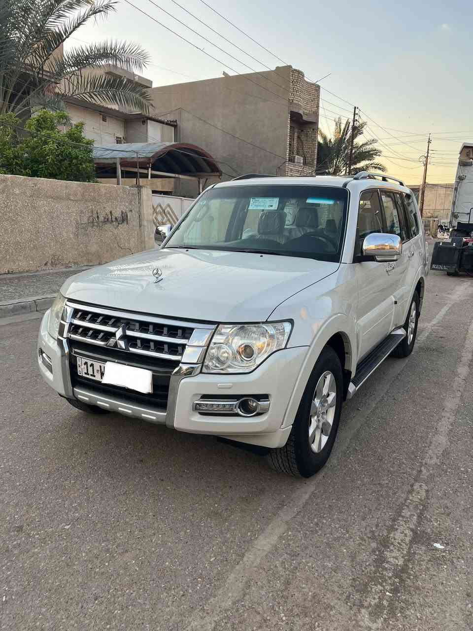 السلام عليكم باجيرو 2015 حبتور صدفي سياره جديده جدن
مكفوله من الصبغ والبارد والشخوط سياره عل ايد من الشركه 
جديده بمعنه الكلمه كلشي بعده عل شركه كامله سياره مكينه وكير وضع الشركه برغي مامفتوح بيهن صدر امامي وخلفي جديد ترايهه يخبل شرط طسه ماكو معالجه سياره مسويلهه ادامه كامله سبير ولعده كلهن مانزلات حته سويج ثاني مامستعمل كتلوك شركه سياره جديده وجاهزه  سياره مواصفات الفول الفول الحبتور رقم بغداد سنويه بسمي داخله هزه جديد سنويه جديده رقم جديد 11 اتصال *********** مكاني بغداد
