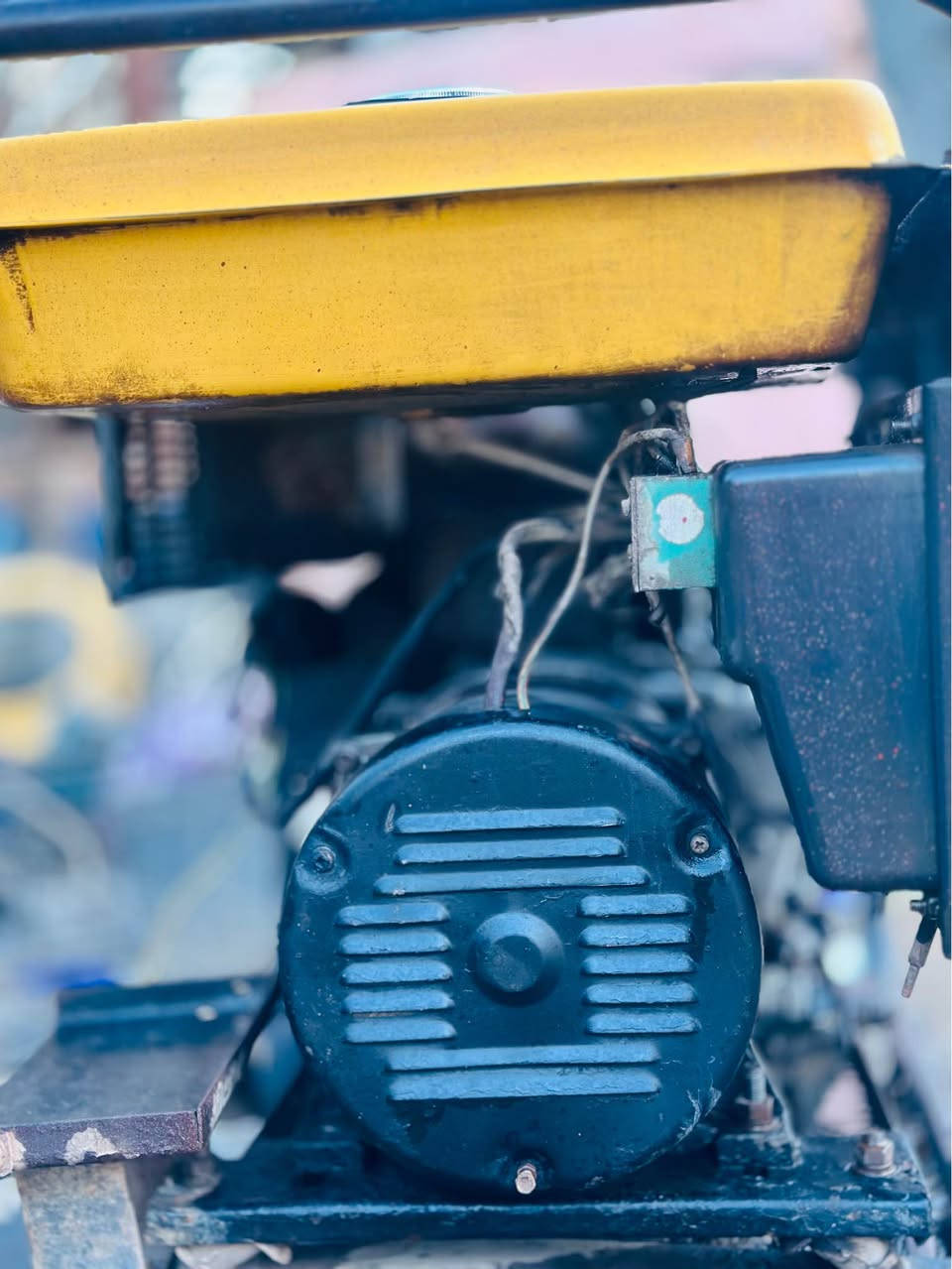 السلام عليكم
للبيع مولد كاما kipor گاز 5kv المولده شغالة تشتغل سلف وحبل نگره سلف نظيف كلش رايدها 350 وبيها مجال بسيط حلة, بابل


**إذا كنت صاحب هذا الإعلان وتريد حذفه لأي سبب، رجاءا أرسل رسالة إلى الدعم الفني**