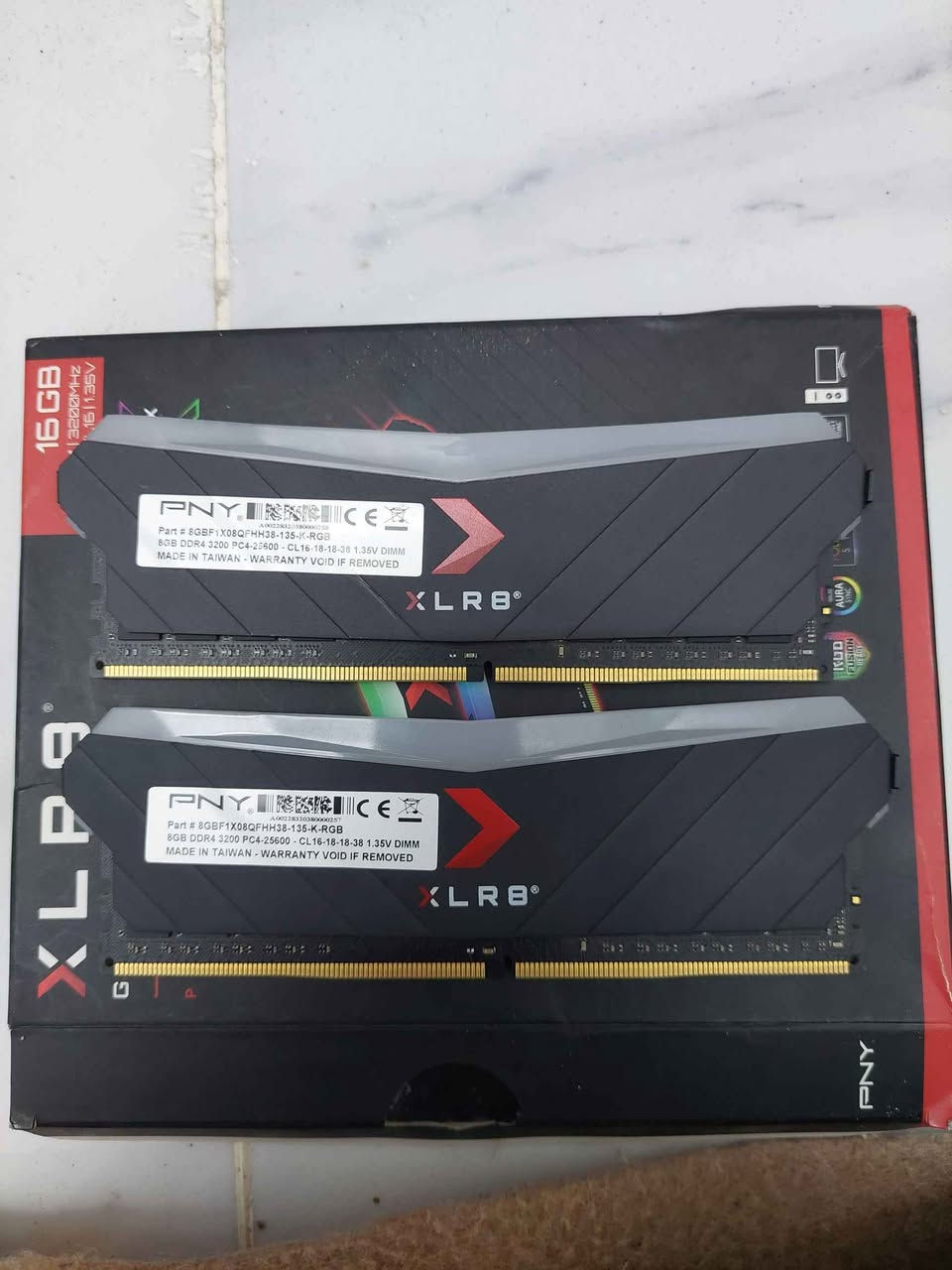 رامات pny xlr8 للبيع حجم 16 كيكا 2×8 argb سرعاتهن 3200
تدعم xmp و expo 
السعر 125 و بي مجال بسيط للشراي
مكاني موصل و توصيل متوفر موصل, نينوى


**إذا كنت صاحب هذا الإعلان وتريد حذفه لأي سبب، رجاءا أرسل رسالة إلى الدعم الفني**