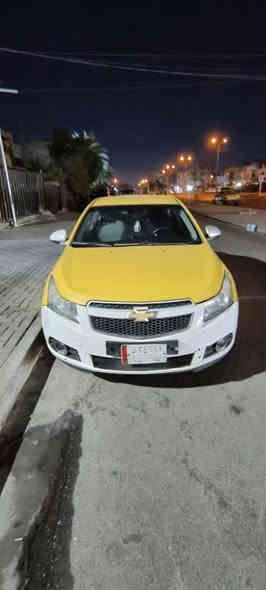 شوفر كروز 2013 بغداد
السعر ٥٠
فقط وكاله 
السيارة اصولية لكن اكو مشكله بالرقم تريد تشتريلها رقم انت حر 
شادلها منظومة غاز انسى الصرف 
تبريدها ثلج 
تخم تاير 
 ***********
