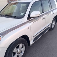 موديل 2008 رقم بغداد كير ومحرك مكفولات تبريد ثلج تخم تاير  بس بيه قطعت...