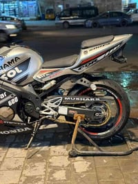 ‎هوندا F4i مكينة 600 موديل 2004 بدون رقم بدون اوراق اكفلها الك من السر...