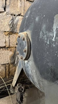 خزان حديد • سعة ١٠٠٠ • درجة اولى