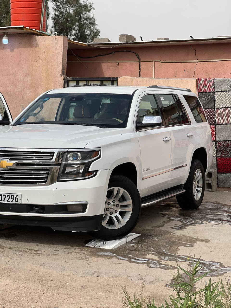 سلام عليكم شوفر موديل 2015 خليجيه مكفوله كفاله عامه ماعدا باردين فقط سيارة مناقصهه شي جديد معنا الكلمه كير مكينه ب كارتون السعر ب 325 وبيهه مجال استفسار *********** وتساب فقط
