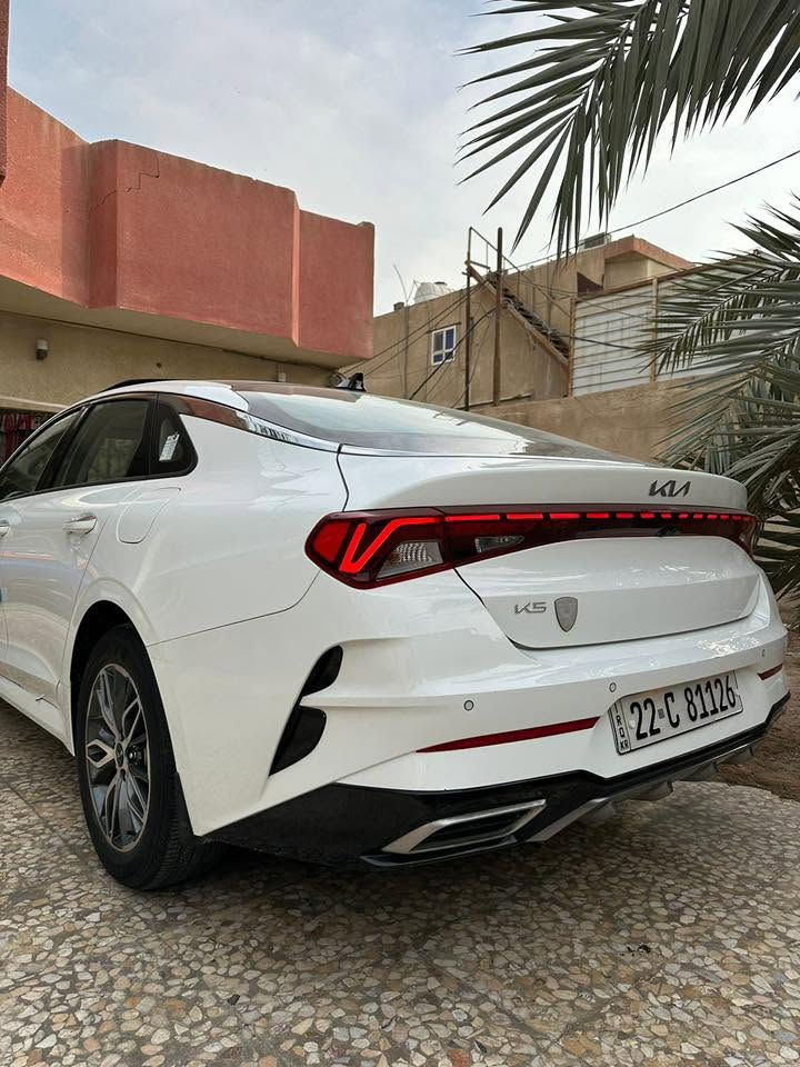 سياره k5 خليجي 2023 فول مواصفات
موديل 2023 بانوراما

السياره ماشيه13 الف
محرك 2000
مواصفات:
بانوراما
تشغيل عن بعد
نظام ترحيب
هاند بريك بصمة
تدفئة كشنات
4 انظمة قيادة
كرسي سائق كهرباء
كشنات جلد اوف وايت بلد
بك لايتLED
حساس امامي وخلفي
تبريد لمس
انارة داخلية لمس
شاشة ابل كار بلي
كامرة دوارة
صندوق ذكي

مكان السيارة: البصره ، ابي الخصيب مهيجران 
0770 282 8366
