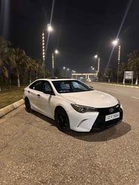 ‏كامري ٢٠١٧ مواصفاتSE بلاس بي 5قطع اربع قطع كلير امريكا  10سم شاصي لحي...