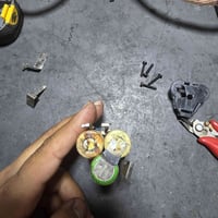 من رخصه الادمن المحترم  تم تبديل خاليه بطاريه ١٢ فولت ١٨٠٠ ملي امبير  ...