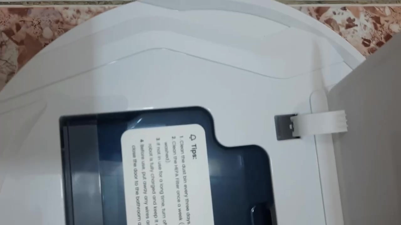 روبوت ذكي كنس ومسح وشفط قطعه اصليه شرط الفحص
جديده بل لوك حجم كبير  وثقيل وحساسات داير مداير تحكم تلفون كامل مع ملحقاتها


**إذا كنت صاحب هذا الإعلان وتريد حذفه لأي سبب، رجاءا أرسل رسالة إلى الدعم الفني**