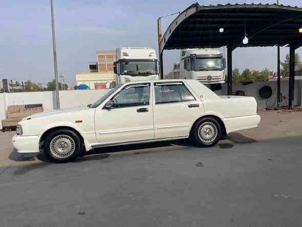 نيسان سدريك موديل ٢٠٠١
محه سه ن.  ته بريد پاوه ر 
غازو به نزين. گيرو مه كينه به شه ت
چركه ي تيا نييه سياره كه
حيزامه بوياغ ليدراوي نييه
***********
***********
سعري٤٧ كويسينجاك
