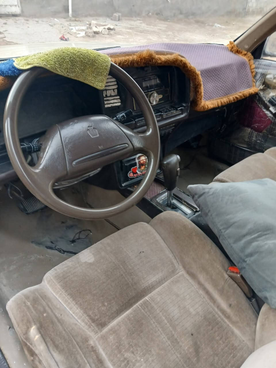 مكلف بنشر. لاتراسلني 
مكلف بنشر 
هارتوب 1991 رقم جديد قادسية مكفوله من گصه ونقل جثة مكينه وكير مكفول الگشر شوفت عينك المالك يمي مسول عن المداور  سيارة جاهزه رقم صاحب  السيارة السعر 30 بيه مجال 
***********
***********
