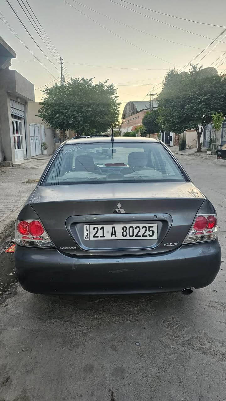لانسەر  مۆدیل ٢٠٠٨ تۆماتیك
 مەکینە گەورەی ناو زەرد 
سەنەوی تازە
سۆنەرەکەی دانراوە سەنەوی تا ٢٠٣٠ تازەیە تایەی تازەیە زۆر توندو تۆڵە ماڵی دۆستە  نرخ  ٧٠ گەڵا 
تکایە تلفون بۆ خاوەنەکەی کەن
***********
*********** السليمانية, العراق
