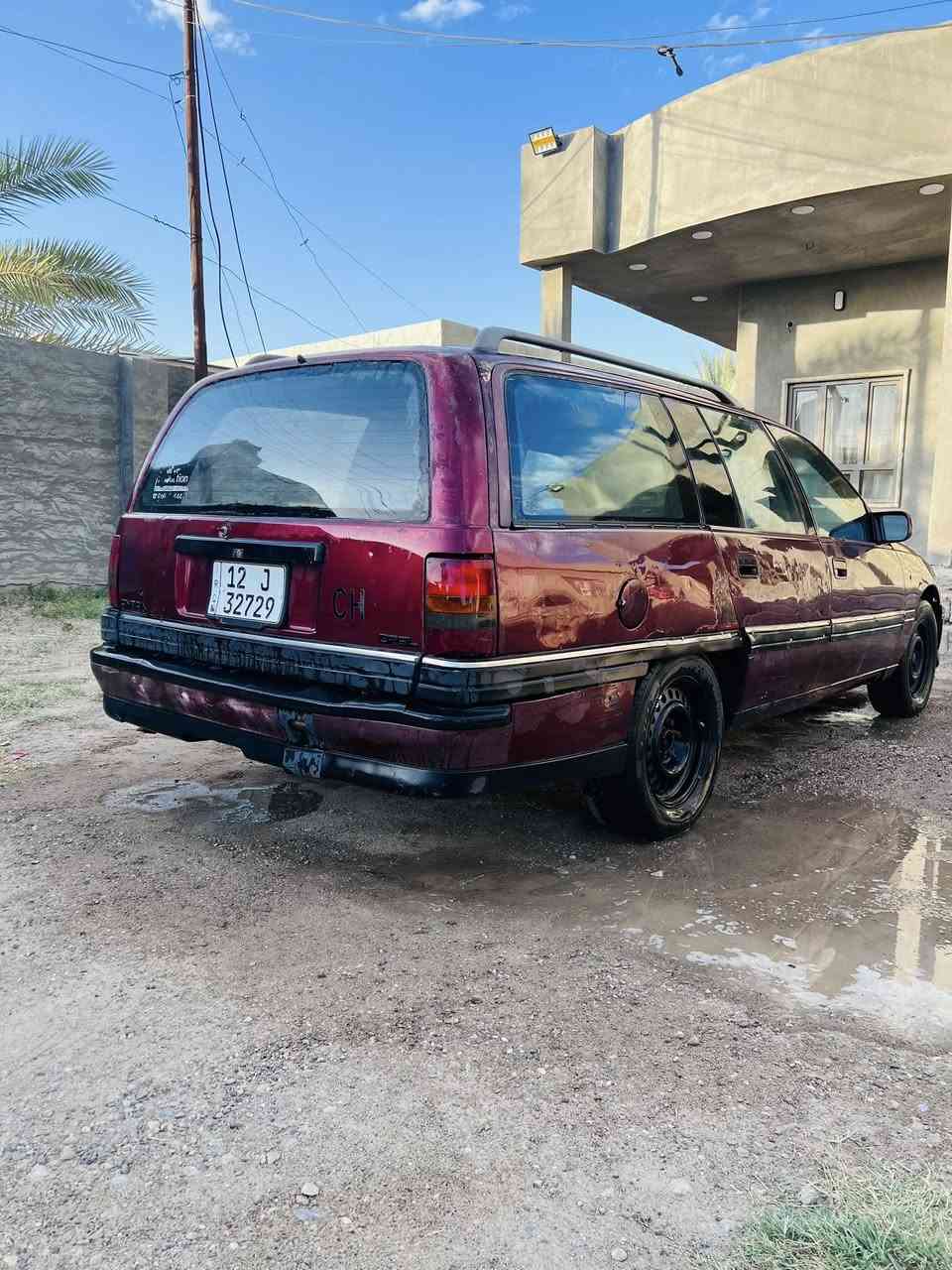للبيع للبيع اوبل اوميكه استيشن رقم انكليزي جاهزه وبسعر مناسب سعرها ٢٠$جاهزه من محرك كير واكسل مكاني العلم وحياكم  وهاذا رقم ***********
