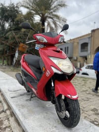 للبيع سكنس لد ياباني  (خطين نوزل )  مديل الحديث شاشه الكترونيه عداد با...