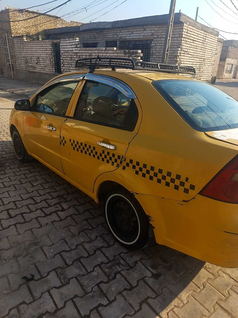 افيو البيع تكسي سياره ماعيزه كلشي غير صبغ ودرايمات كير محرك خير من الله تجي تفصح وتروح مكان نجف الشرف سعر40... ***********
