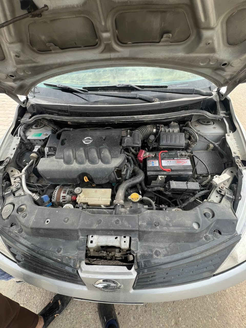 السلام عليكم
نيسان فيرسا للبيع 

موديل 2008

مصبوغه قطع ابيع حزام 

مكفوله من الدواخل (لغد وشواصي)

سياره حلوه وكاعده مناقصه شي 

تخم تاير جديد 

سياره بسمي تحويل مباشر 

مكان السياره الفلوجه 

رقم الهاتف 

***********
