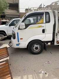 كيه فحل مسكر البيع سيارة حلوه مابيه أي صبغ بس بيه هاه الضربه بل باب ال...