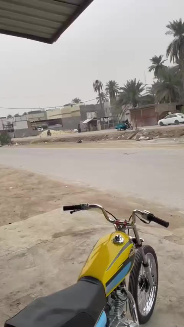 السلام عليكم دراجه للبيع سيجي نعم دراجه مقفوله شاصي موديل 20 احمد شهاب اصلي بس اوراق سكنر تفاصيل يجي خاص موديل 25 سعر725,,,,,,***********
