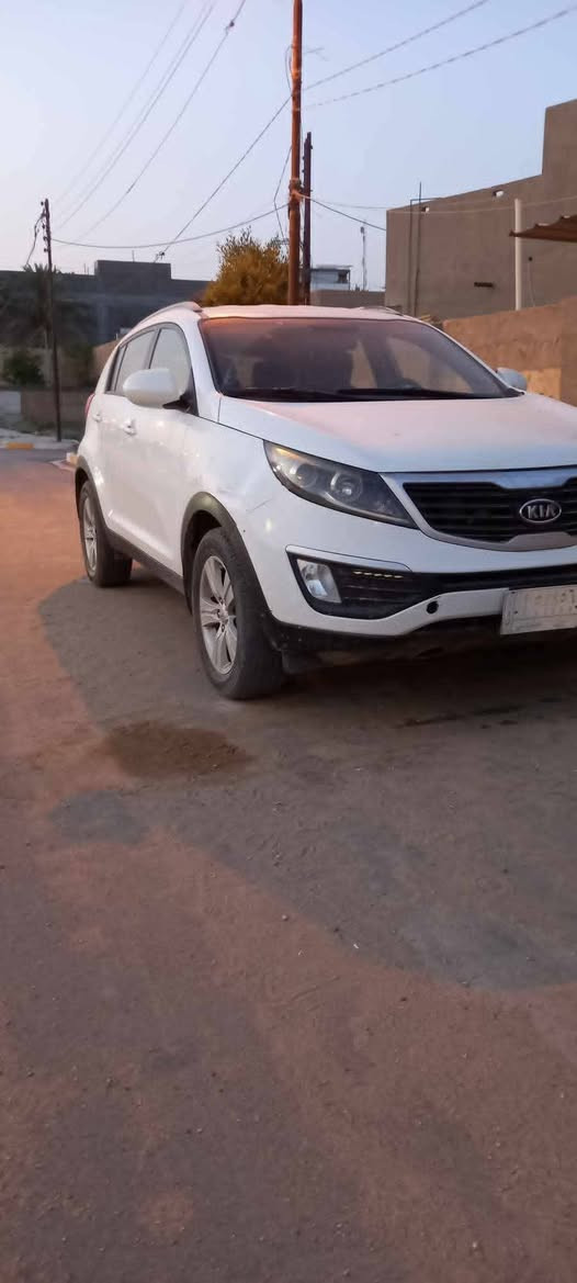 السلام عليكم
سبورتج موديل 2012 خليجي 
٣ قطع رش بدون اي ضرر داخلي أثر شخوط صور السونار موجوده  
رقم بابل سنويه لل ٢٧
مكانه حله 
السعر ١٣٠ مجال بسيط جدا
***********
احمد كريم حلة, بابل
