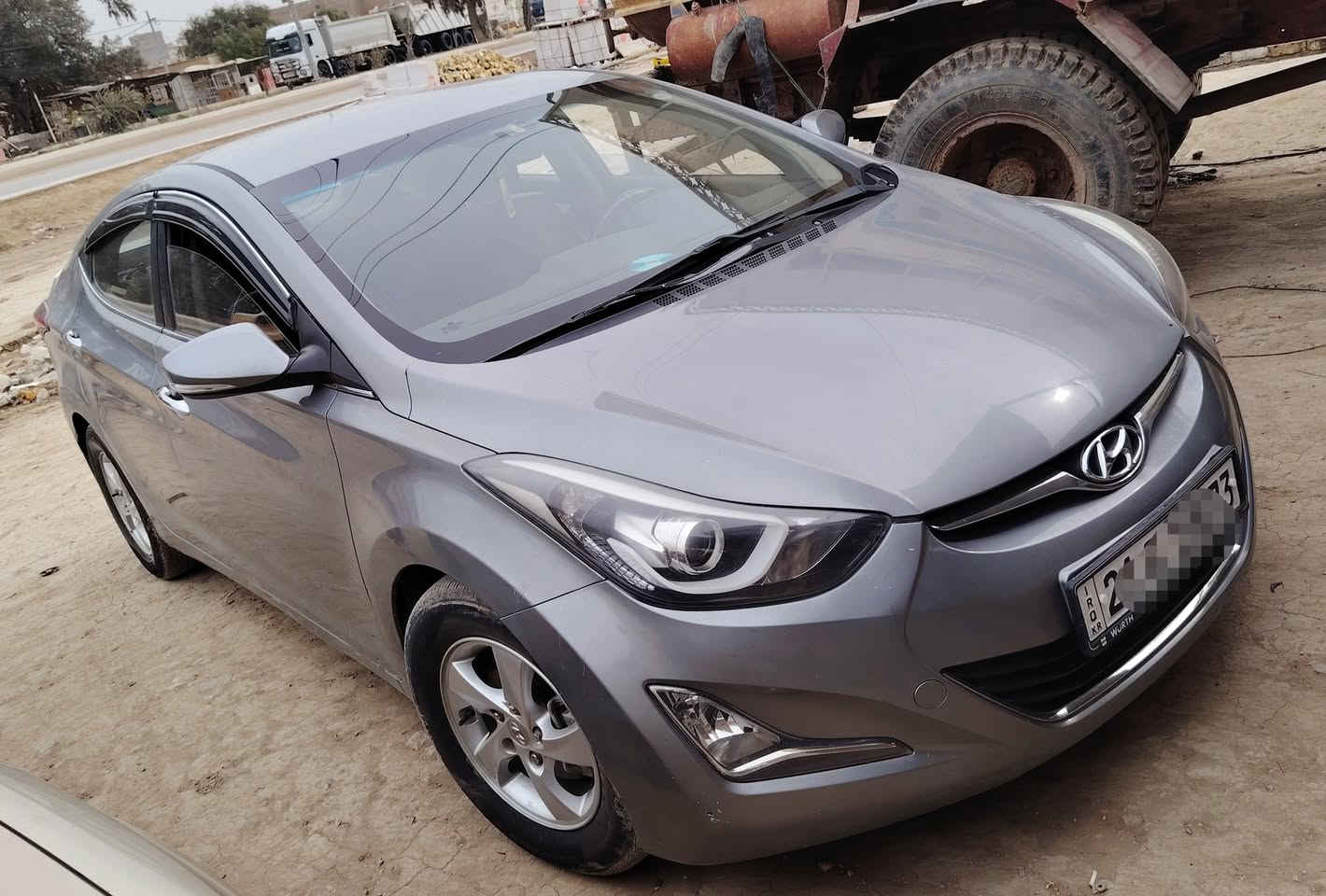 السلام عليكم النتره ٢٠١٥ أدوات أدوات متوؤم إنكليزي شمالي رقم وسنويه وهزه وليبل شغل مضبوط مكينه وكير وحداديه وتبريد وتخم تاير كفاله السياره جديده السعر ٤٠ قفل قفل *********** المكان ديوانيه
واتساب ***********
