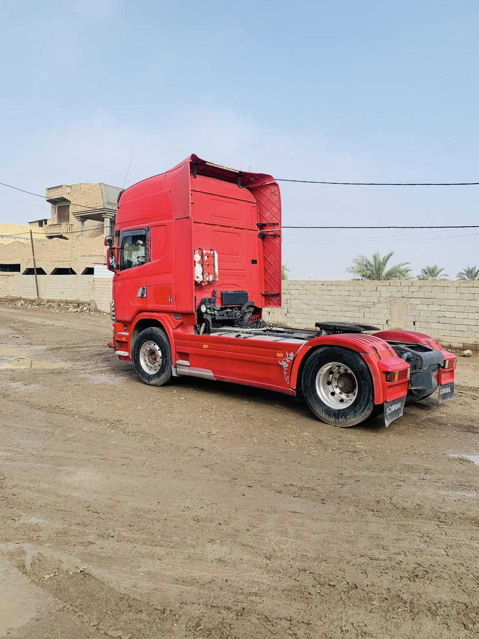 سلام عليكم سكانيه البيع مديل 2004 مكينه ثمانيه 480الاستفار ***********
