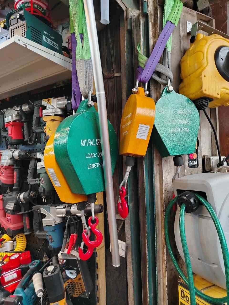 توفر جديد
ماطور مخزني ١٥٠ كيلو
ماطور مخزني ٣٠٠ كيلو
ماطور مخزني ٤٠٠ كيلو
ماطور مخزني ٦٠٠كيلو
ماطور مخزني طن و٢٠٠
ماطور مخزني طن كير بوكس تحكم وايرلس واير ٣٠ متر و٦٠ متر و١٠٠ متر
ماطور مخزني ٣طن كير بوكس وايرلس واير ٣٠ متر و٦٠ متر و١٠٠ متر
ضمان نحاس
وايضا سفتيات امان
٧متر اطن 
١٢ متر ١طن
١٨ متر ١طن
١٨ متر ٢طن
٢٥ متر ٢ طن
وبولبرنات ٣ انج
وبولبرنات ٤ انج
وروله مزدوج
وحساسات
موقعنا بغداد شارع الرشيد المربعه قرب جامع سيد سلطان علي
يوجد خدمه توصيل لجميع المحافظات
***********
***********
