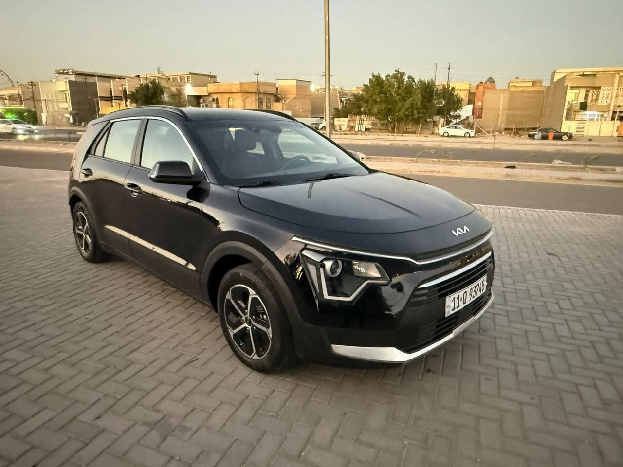 سلام عليكم
كيا نيرو هايبرد 2023 وارد امريكي  رقم بغداد
حادثه فقط قبق جنطه ممبدل راجع السياره ليبل واحد ودعاميه اماميه ايرباك طاك
صور الحادث موجوده ويه الصور 

• رادار 
•داخل جلد
• تحكم ستيرن
• تشغيل عن بعد 
• قياده ذاتيه (تحديد مسار)
• مثبت سرعه 
• توقف ذاتي ( توقف الامان)
•  كشن سايق كهرباء 
• نظامين سبورت وايكو
• ⁠شاشه لمس قطعه كامله مومنفصله 
• هاند بريك بصمه 
• اوتو هولد auto holld
• تدفئه كشنات
• ⁠شحن تليفون واير ليس (لاسلكي)
• ⁠تبريد قطعتين 
• ⁠تبريد الامامي مزدوج ومنفصل 
• ترحيب بالشاشه عند القفل
• رادار نقطه عمياء 

السعر 160 وبيه مجال

مكاني بغداد حي الجهاد ***********
