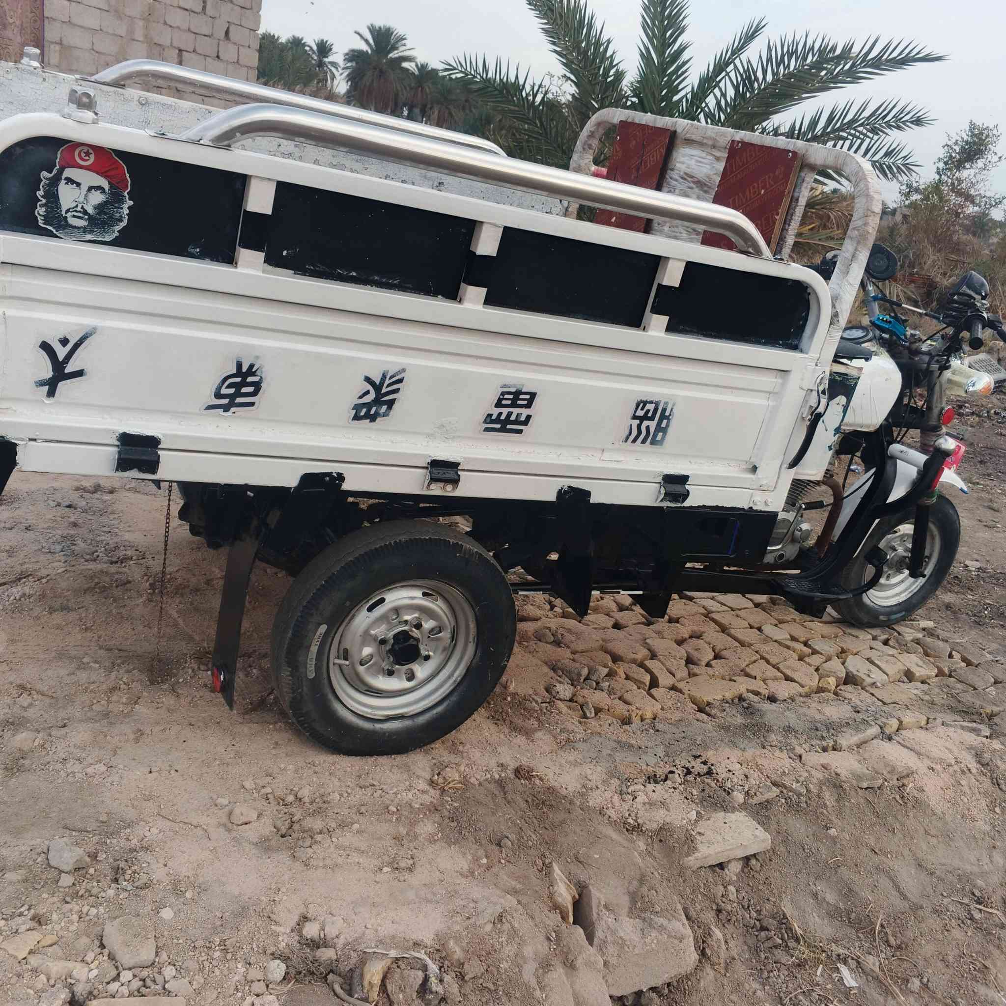 سلام عليكم  للبيع ستوته موديل 17 بدون اوراق ضايعه كهربائيات كله شغاله مكينه مفتوحه السعر  ب 950 وبيه مجال رحمه لوالديكم لمو شراي لا يتعبني المكان  ناصريه سيدخيل  اتصل 
***********
