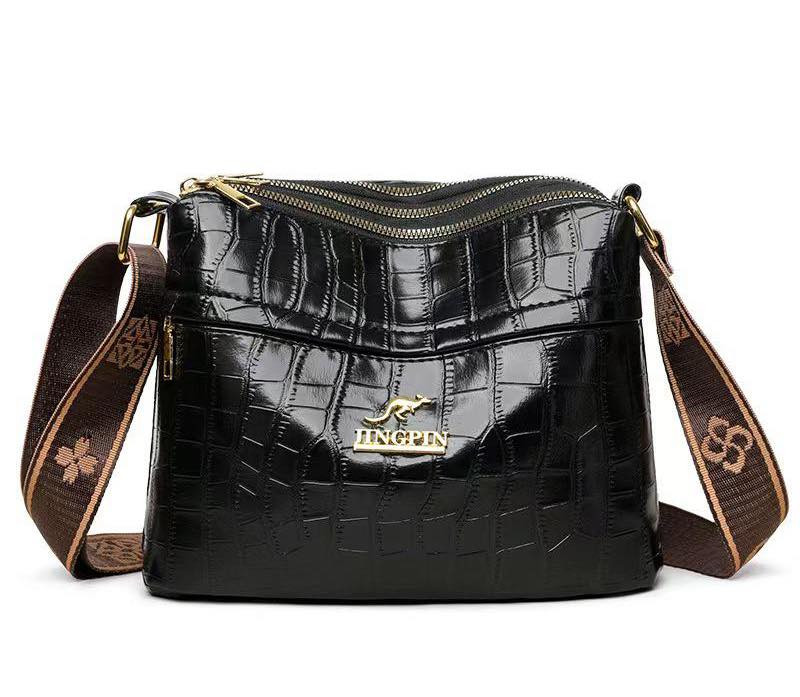 حقيبة جلد طري مع سير سبورت السعر 10.000فقط حجم وسط
العنوان واسط قضاء الحي شارع قبة الصخرة مقابل مجمع سنفورة  #القلعة_للاحذية


**إذا كنت صاحب هذا الإعلان وتريد حذفه لأي سبب، رجاءا أرسل رسالة إلى الدعم الفني**