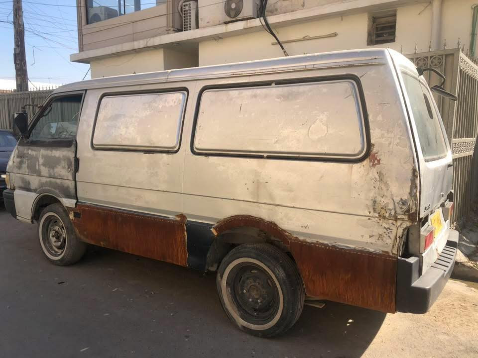 سلام عليكم كيا بستا رقم بغداد اصفر يعني حمل محرك كير خير من الله سياره مال شغل مابيه كشنات ريده ١٦ ***********
