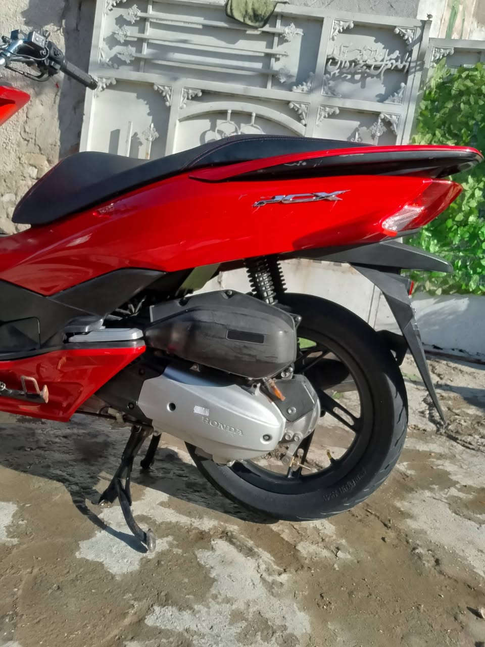 رداجه للبیع کفاله عامه سعر 1500 بیه مجال مکان حیور ***********
