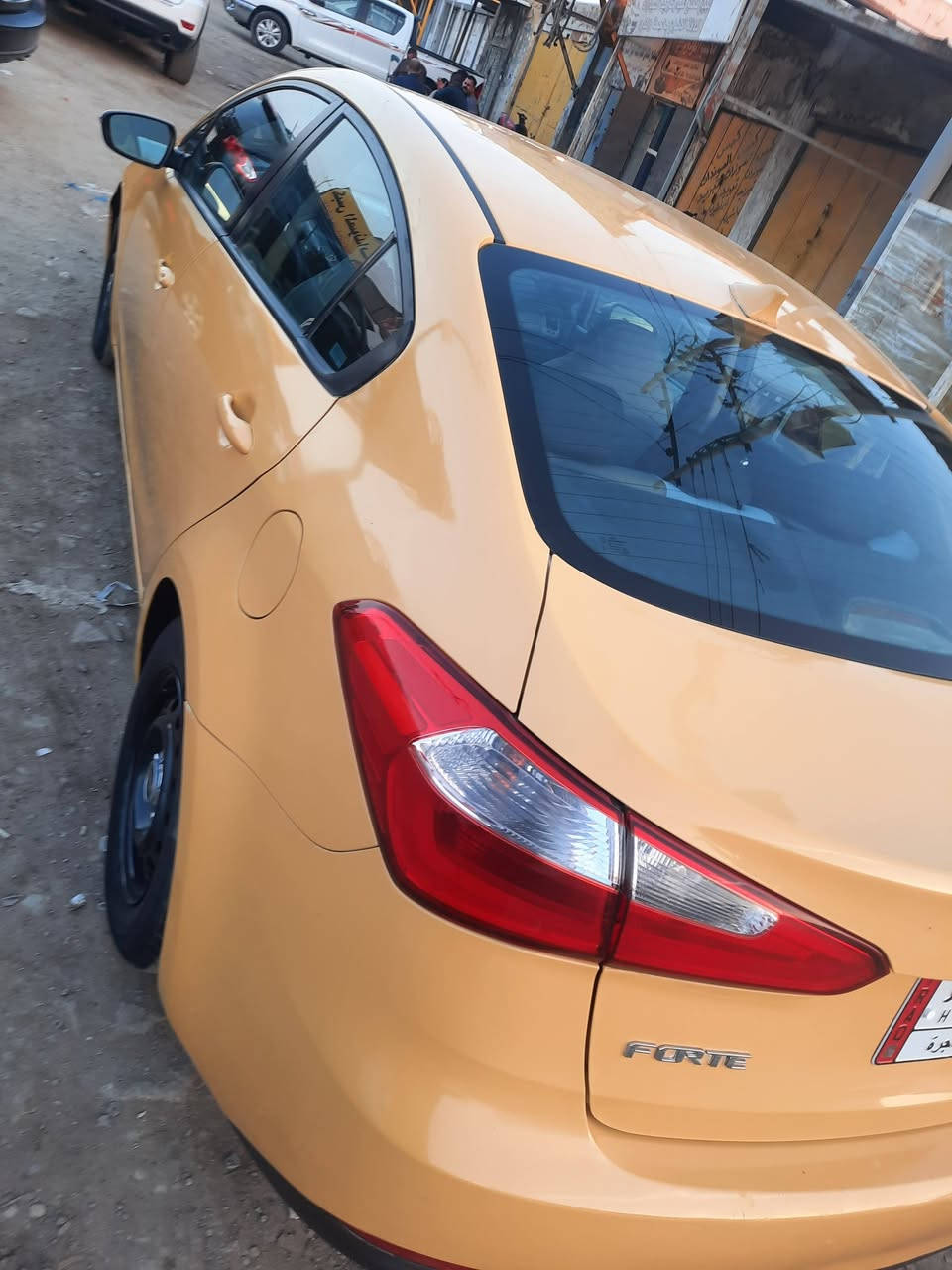 السلام عليكم ورحمة الله وبركاته فورتي موديل١٦واردامريكي للبيع مكينه ٢٠٠٠دوش كيراي تي حادث جاملغ امامي بدون دواخل الحادث مرفق وياالصورالسعر١١٠وبيهامجال بسيط البيع شرط التحويل العنوان ميسان صاحب السياره بغداد سكنه اي استفسارع الرقم ***********
