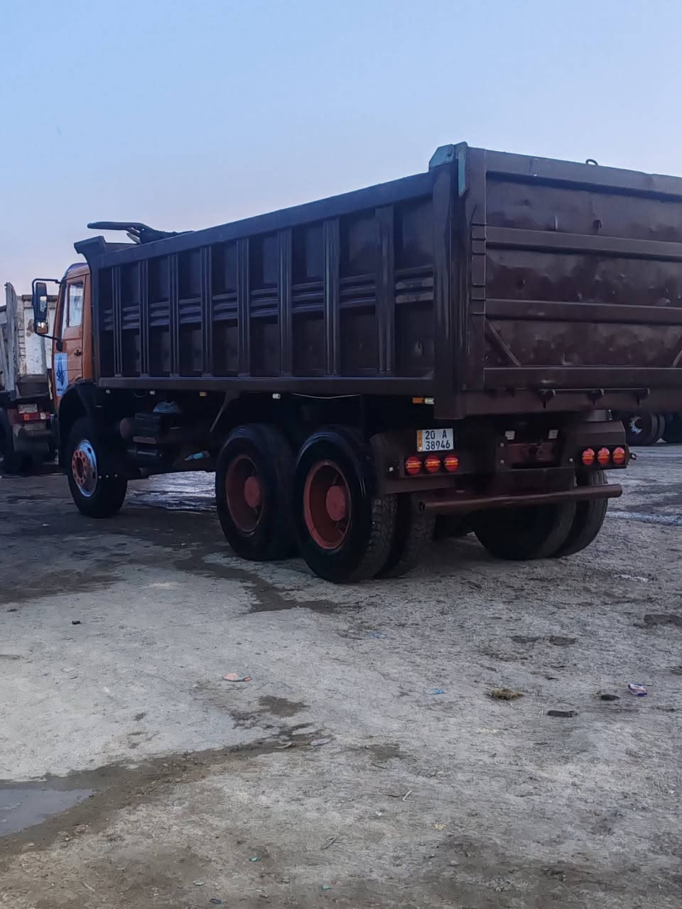 سياره للبيع  البي 87 كفاله عامه مكينه 25 كير 111 مجموعه نص جيئف رقم ديالى كبل اداور مكان دوانية السعر ***********  مراوس لو بتره لو اثنه عادي 👍
