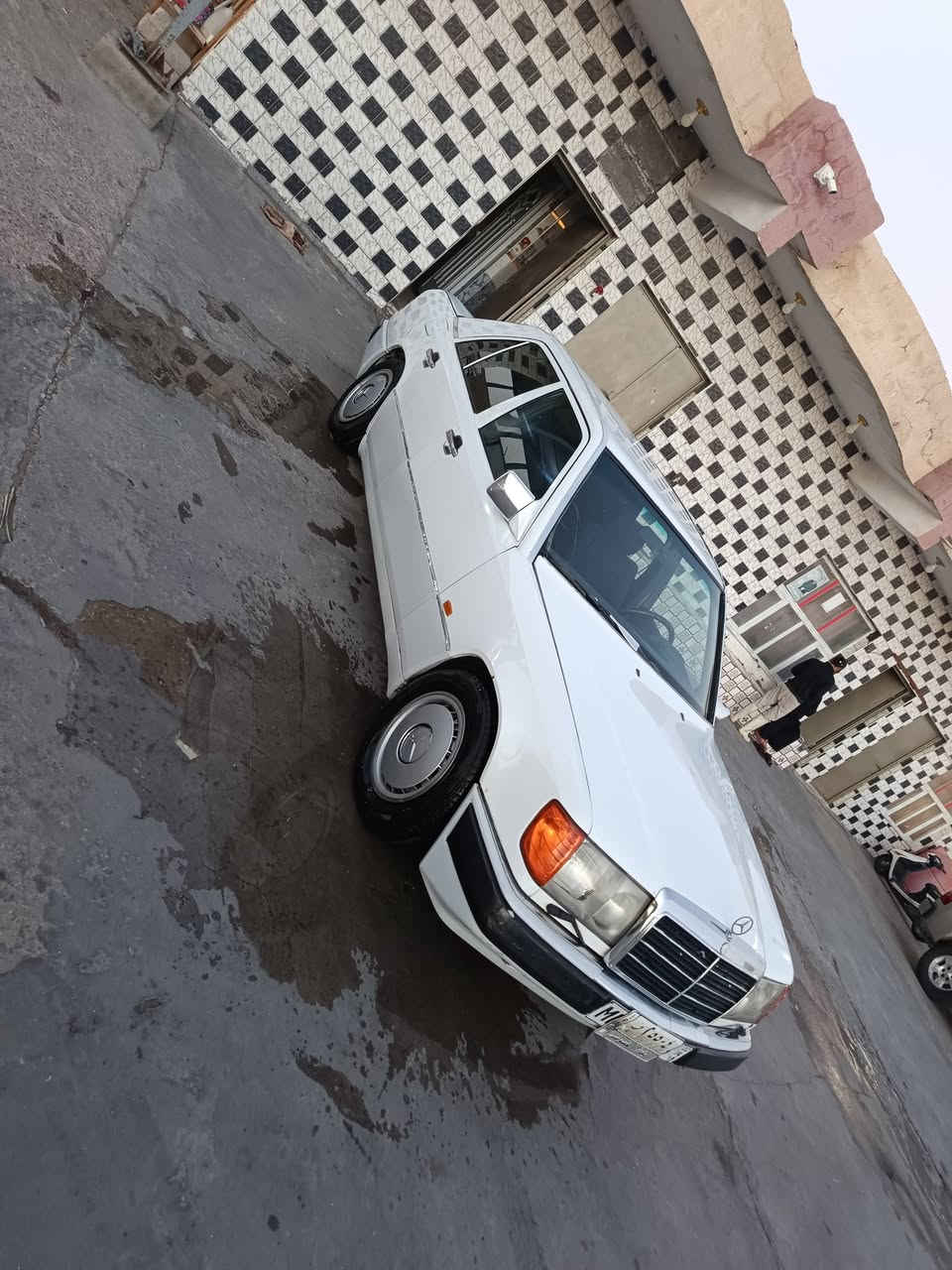 سياره مكفوله من الضربه فقط صبغ موديل ٨٦
مكينه بطة ديلكو حديده صارلهه سبوع مشدوده 
تبريد كهربائيات جاهزه من الطول للطول 
رقم بغداد السعر ٦٥ وبيهه مجال


**إذا كنت صاحب هذا الإعلان وتريد حذفه لأي سبب، رجاءا أرسل رسالة إلى الدعم الفني**