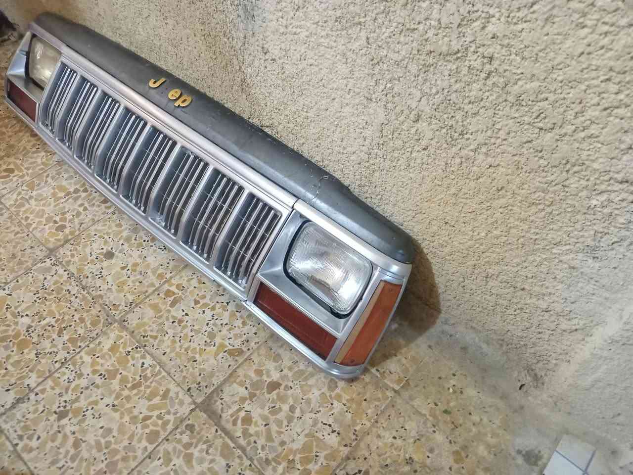 وجه كامل ومرايات السعر 150 خاص


**إذا كنت صاحب هذا الإعلان وتريد حذفه لأي سبب، رجاءا أرسل رسالة إلى الدعم الفني**