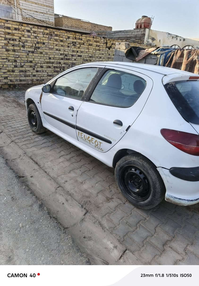 سلام عليكم بيجو ٢٠٦فرنسي مكينه وكير كورله اتماتيك مال مزايده تترقم بسم المشتري مكان ديوانيه السعر (٢٢) (***********)
