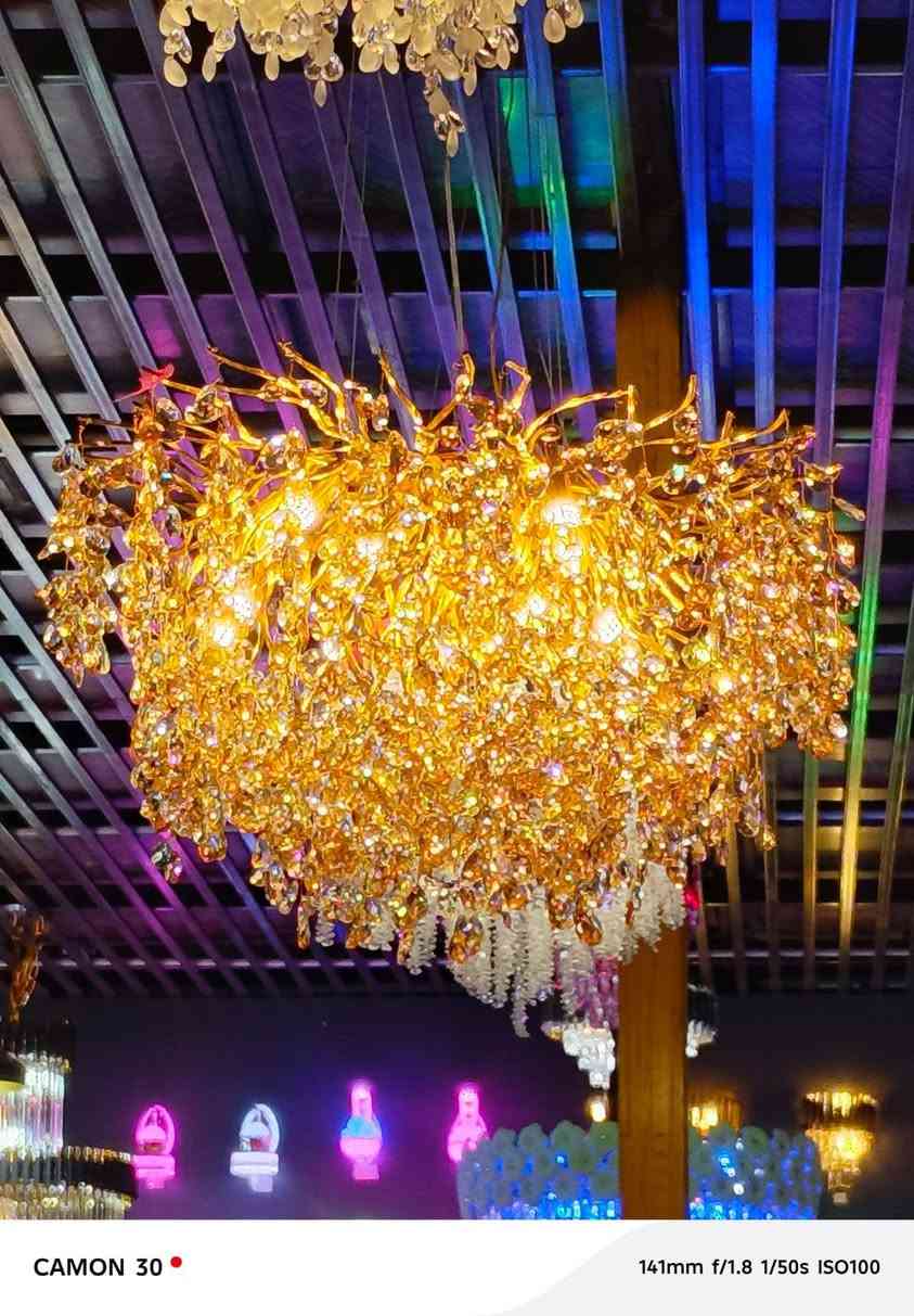 ✨ أضِف لمسة فخامة إلى منزلك ✨

تشكيلة مميزة من الثريات التي تضيف جمالاً وأناقة لكل زاوية في بيتك.
لدينا موديلات تناسب غرف النوم، الصالات، والممرات بأحدث التصاميم وأفضل الأسعار ...

🏠 تصاميم عصرية وكلاسيك ...
💰 أسعار مناسبة للجميع ...

مجمع سوق الشيوخ المركزي 
حي الجوادين الشارع العام 

فيس بوك مجمع سوق الشيوخ المركزي 
واتساب +964 782 400 0992
تيك توك  مجمع سوق الشيوخ المركزي


**إذا كنت صاحب هذا الإعلان وتريد حذفه لأي سبب، رجاءا أرسل رسالة إلى الدعم الفني**