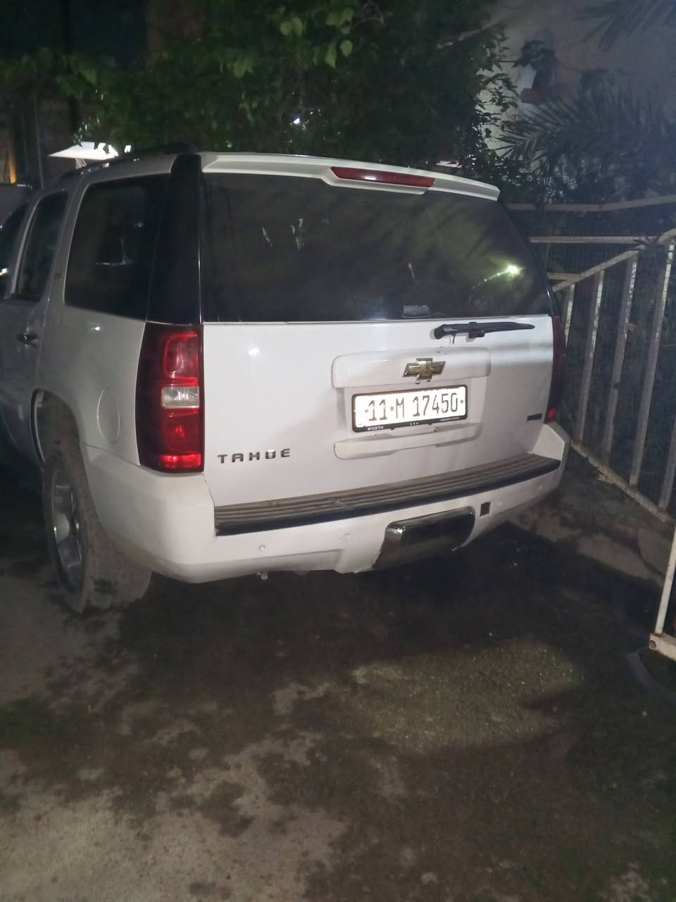 تاهو 2007 LtZ فول مواصفات كشنات ملكي 
رقم بغداد انگليزي بيها منضومة غاز كامره دواره شاشه بلازما لايت زنون عالي وناصي 
مناقصها برغي 
مكاني بغداد السعر 175, وبيها مجال وترهم مراوس بموديل أعلى 
***********
